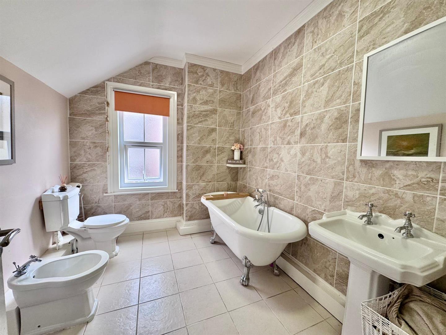 PHOTO-2026-03-02-18-03-32 (4).jpg